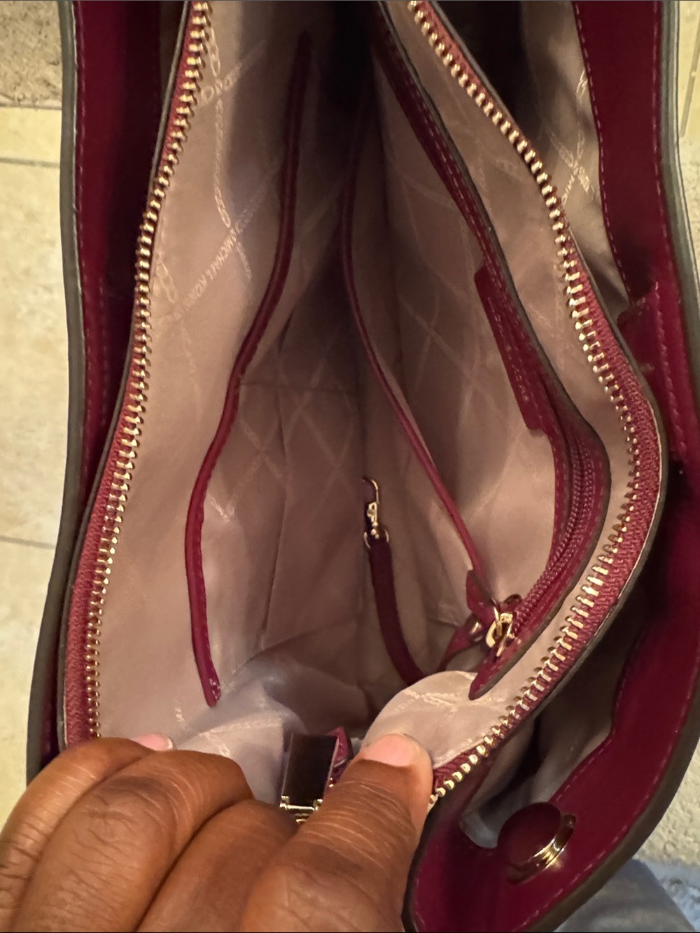 Michael Kors Wine Quilted Chain-Handle Shoulder Bag - Picture 8 of 11